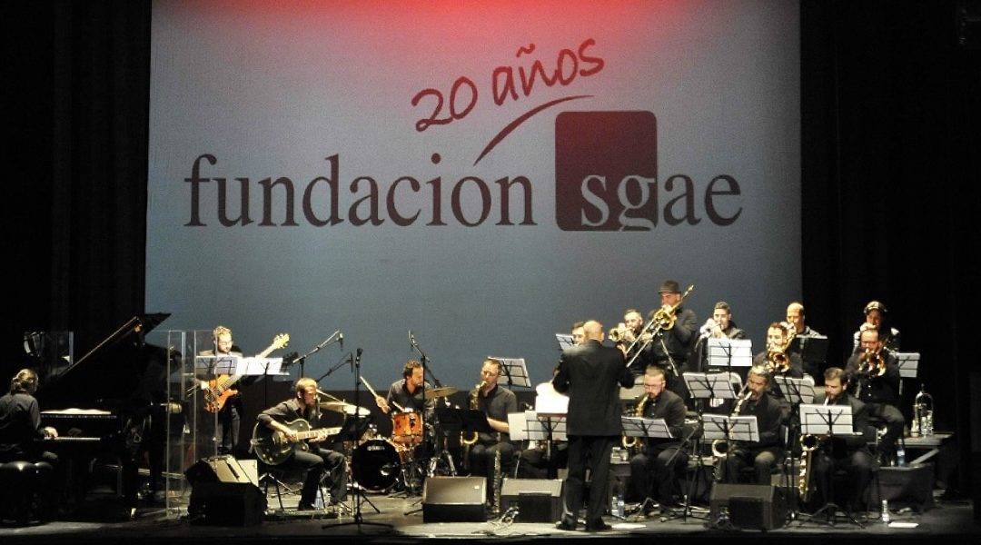 Fotografía de Juan Jesús García. La Ool-Ya-Koo Big Band, dirigida por Bob Sands, el pasado año en Granada