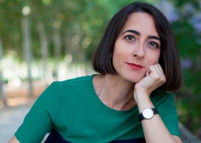 La periodista María Iglesias gana el VII Premio de Narrativa Francisco Ayala con ‘Plata’, un relato sobre el bullying