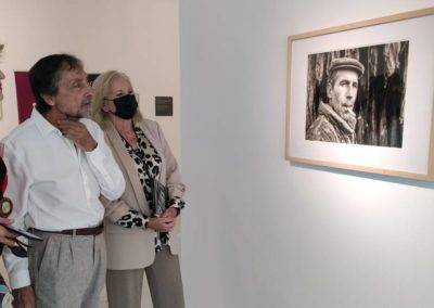 El Centro Cultural CajaGranada acoge la exposición ‘La Vega en fuga’ de Antonio Arabesco