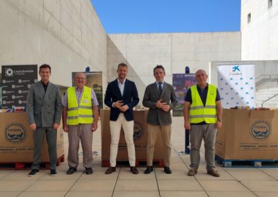 CajaGranada Fundación y CaixaBank entregan 5.500 Kg de alimentos para los más necesitados