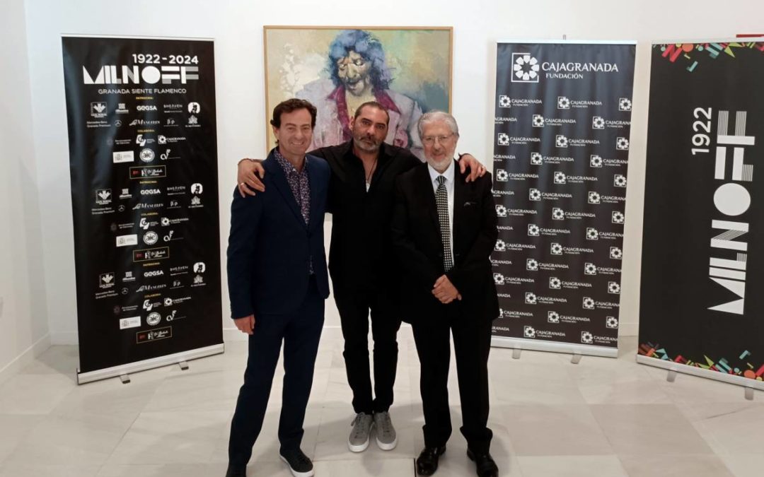 De izquierda a derecha: el director-gerente de CajaGranada Fundación, Fernando Bueno López-Viota; el director de Milnoff, Pepe Luis Habichuela; y el director del Instituto de Cultura Gitana, Diego Luis Fernández Jiménez.