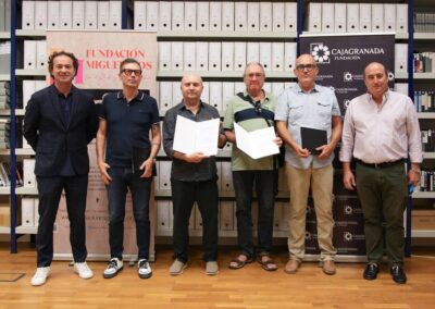 El Archivo de la Fundación Miguel Ríos avanza hacia un gran centro documental de la música granadina desde el Centro Cultural CajaGranada